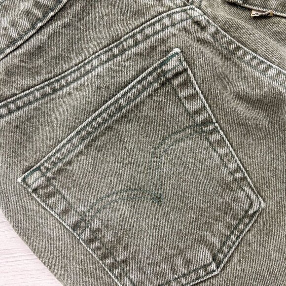 Levi's Womens 900 Series Vintage Mom Jeans Green 28 - Picture 5 of 5